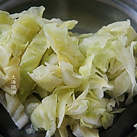 排骨圆白菜炖冻豆腐#母亲节，给妈妈做道菜#的做法图解4