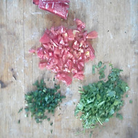 中式番茄芙蓉加翠绿香葱浓汤的做法图解2