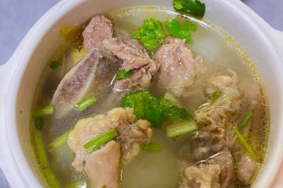 清炖牛肋骨