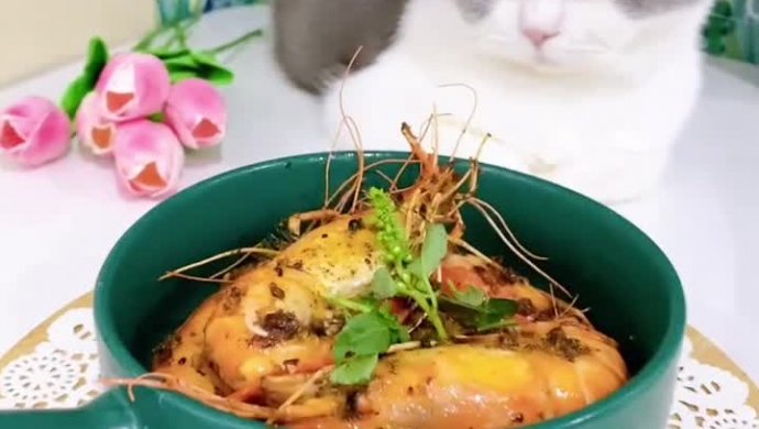 九层塔黄油罗氏虾