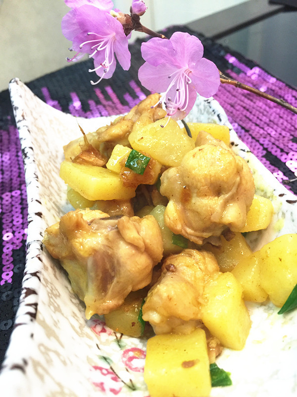 咖喱鸡块——东南亚风情吹起来的做法