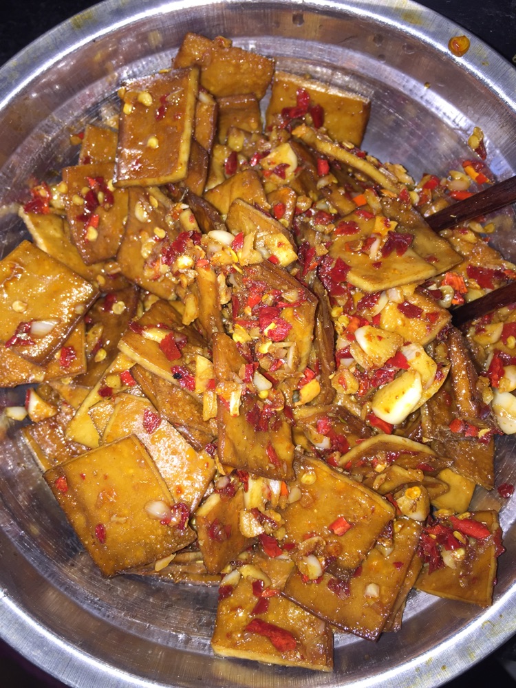 孜然豆腐干的做法图解3
