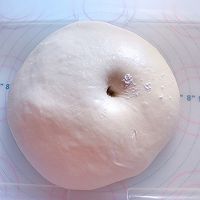 蜜豆毛线球面包的做法图解5