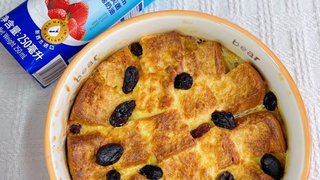 #安佳真草饲 营养护全家#葡萄干烤吐司布丁的做法