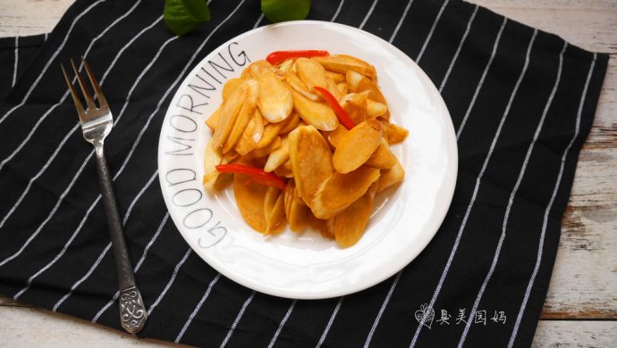 三步包会的油焖茭白片