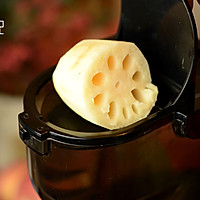 莲藕雪梨汁#爱的暖胃季-美的智能破壁料理机#的做法图解2