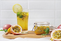 #炎夏消暑就吃「它」#百香果柠檬蜜饮的做法