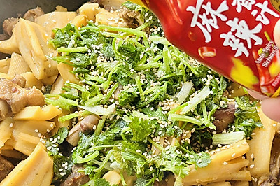 莲藕烧鸭