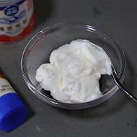 #多巴胺烘焙#超快手早餐，好吃又满足的奥利奥炼乳酸奶碗的做法图解3
