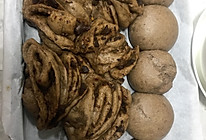 黑麦粉馒头和没卷好的花卷的做法