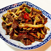 手撕杏鲍菇炒牛肉的做法图解6