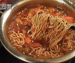 西红柿老干妈方便面（张云雷泡面）的做法