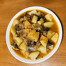 韩式土豆炖牛腩