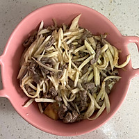 牛肉丝炒茭白-妈妈家常菜的做法图解8