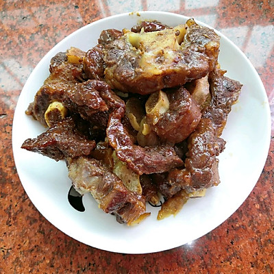 红酒牛尾