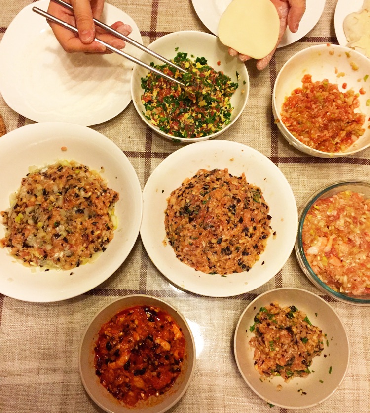百香水饺（多种馅料）的做法图解1