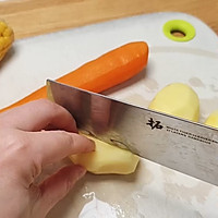 家庭版简易烤鸡#打工人的健康餐#的做法图解3