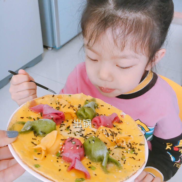 网红五彩金鱼煎饺的做法