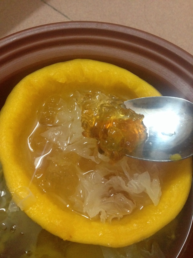 桃胶银耳木瓜羹的做法图解5