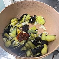 #金龙鱼橄榄油调和油520美食菜谱#酱烧茄子的做法图解3