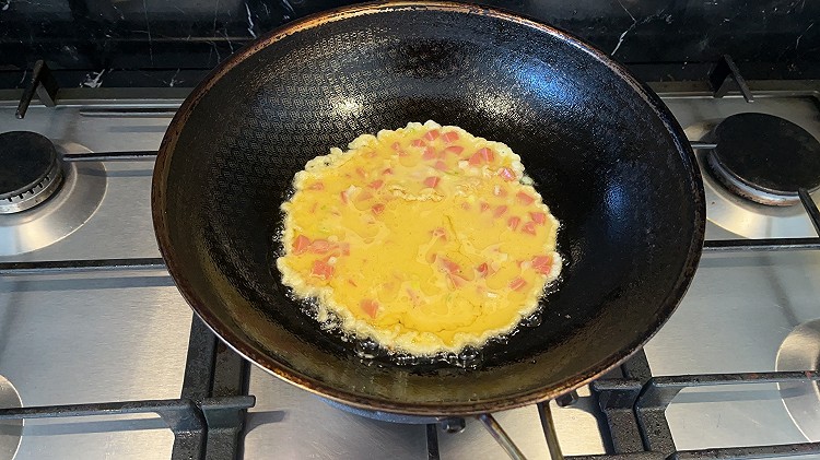 火腿葱花饼~快手菜的做法