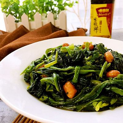 果仁菠菜 