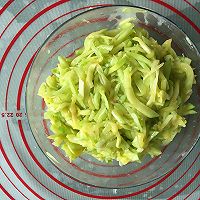 专属母亲的味道——嫩南瓜猪肉饺+#我要上首页，清爽家常菜#的做法图解5