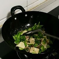 #憋在家里吃什么#青菜豆腐肉丝的做法图解6