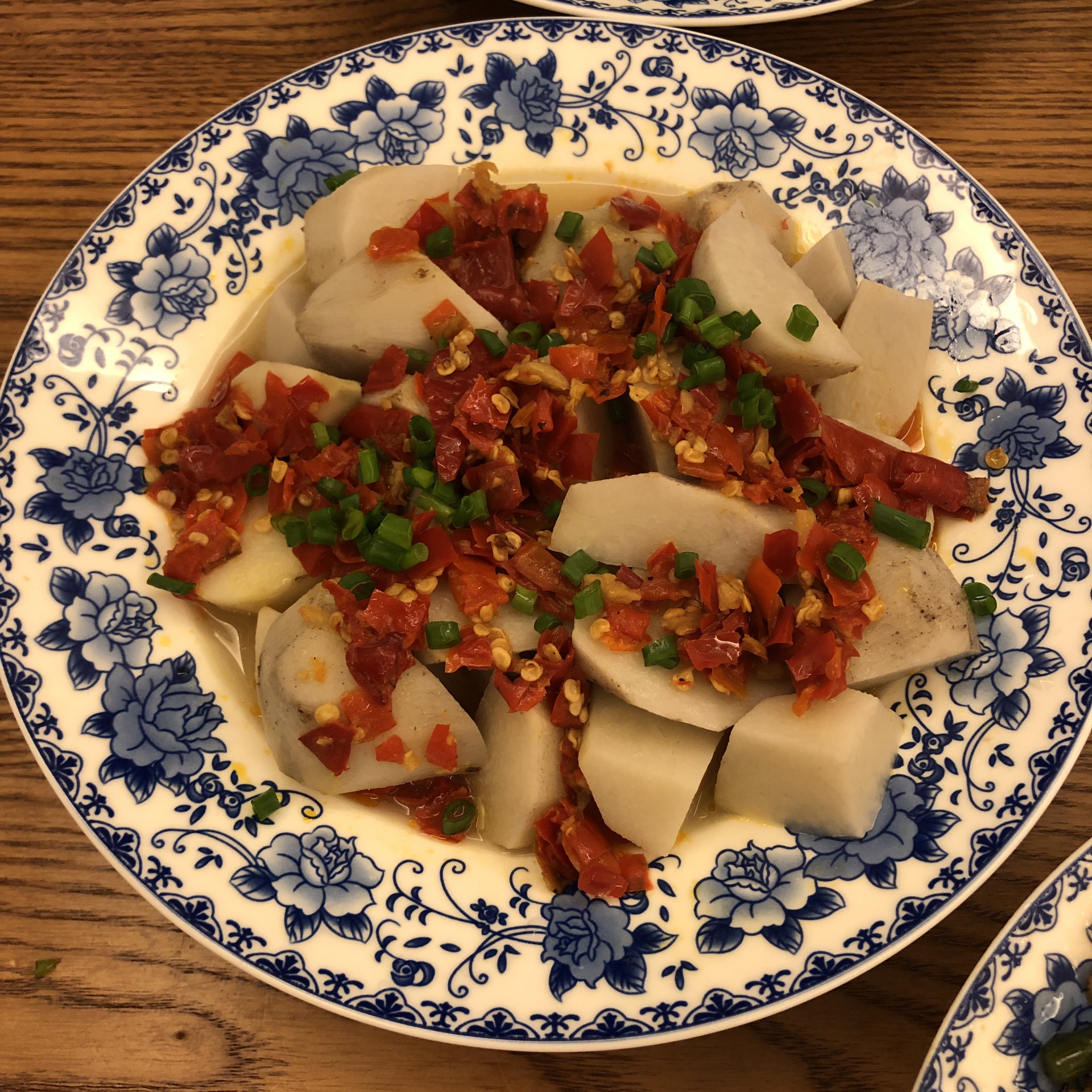 Taro with chopped peppers