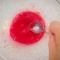 #2021创意料理组——创意“食”光#粉粉班尼迪克蛋的做法图解8
