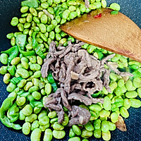 #李锦记X豆果 夏日轻食美味榜#毛豆炒牛肉丝的做法图解12