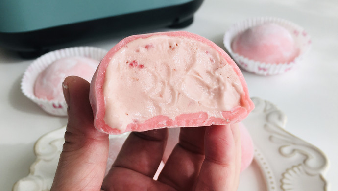 草莓冰淇淋糯米糍