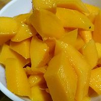 芒果慕斯的做法图解4