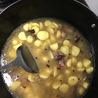 腊肉烧小土豆的做法图解7