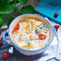 #刘畊宏女孩减脂饮食#白玉菇豆腐汤的做法图解15