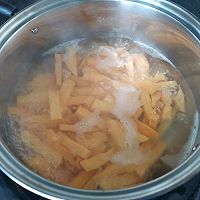 香香甜甜的拔丝红薯（地瓜）#金龙鱼橄调-橄想橄做#的做法图解3
