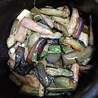 砂锅裸斑鱼茄子煲的做法图解10