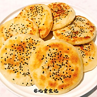 传统椒盐油酥烧饼的做法图解18