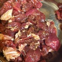 孜然羊肉的做法图解1