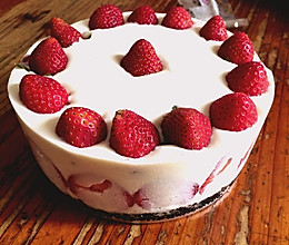 六寸草莓冻芝士蛋糕的做法