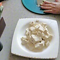肉沫酱焖豆腐的做法图解1
