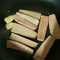 午餐肉扒白菜粉条的做法图解2