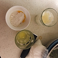 新手缺装备：电饼铛烤松饼，玻璃杯打奶油，一次成功！的做法图解3