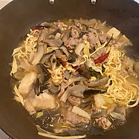 #味达美名厨福气汁，新春添口福#酸汤肥牛的做法图解6