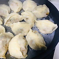 烫面牛肉锅贴的做法图解14