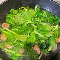 青菜肉丸汤的做法图解3