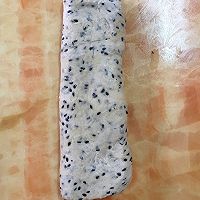 黑芝麻咸苏打饼干的做法图解7