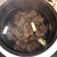 红烧牛肉的做法图解4