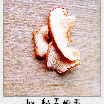 香脆的烤苹果片