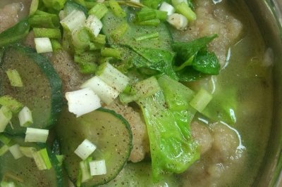 黄瓜酥肉汤